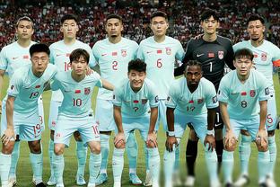 Cầu thủ người Cameroon Olivier Kerman có thể sang Trung Quốc đá bóng